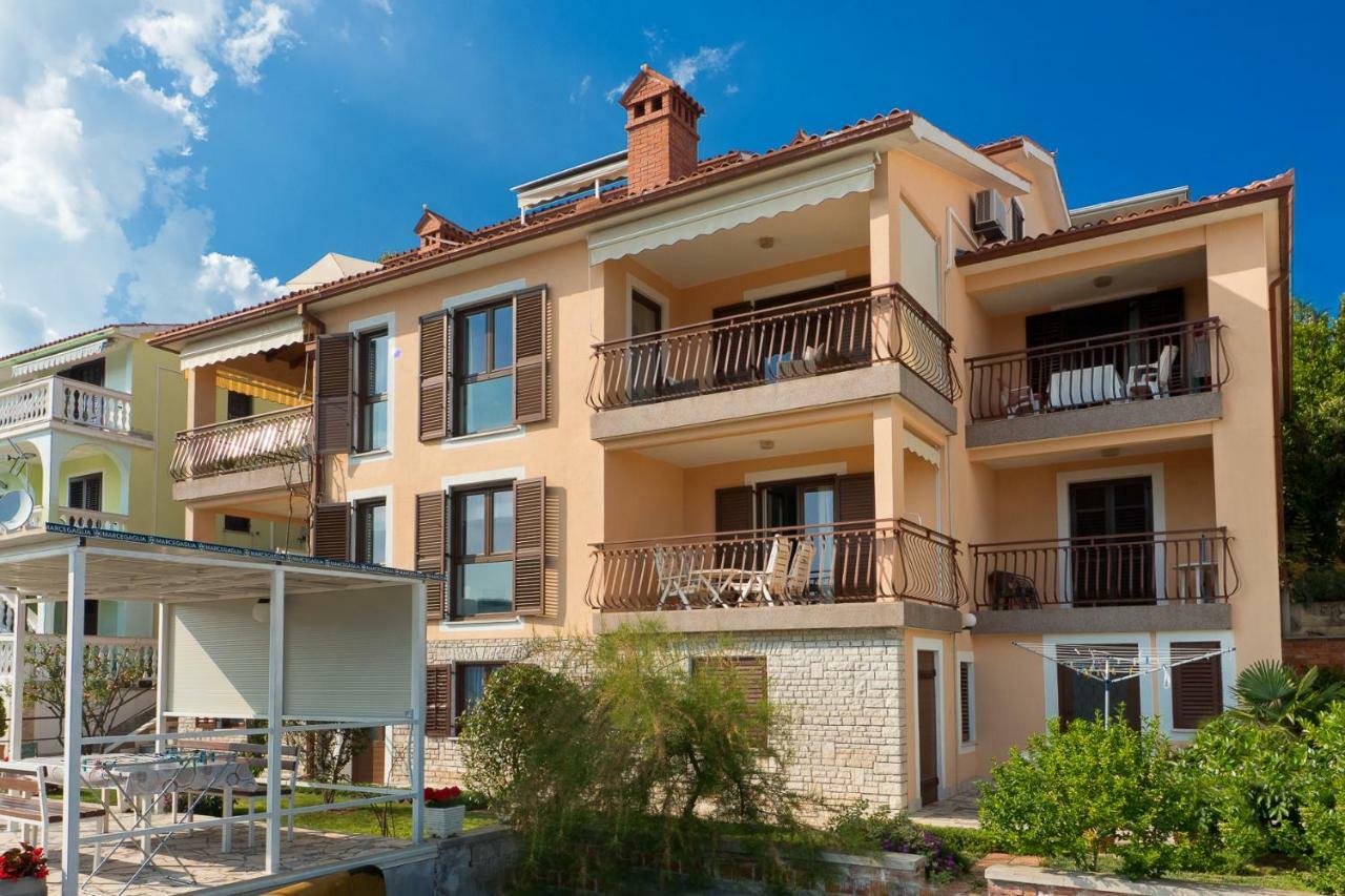 Apartments Emilia Rabac Kültér fotó